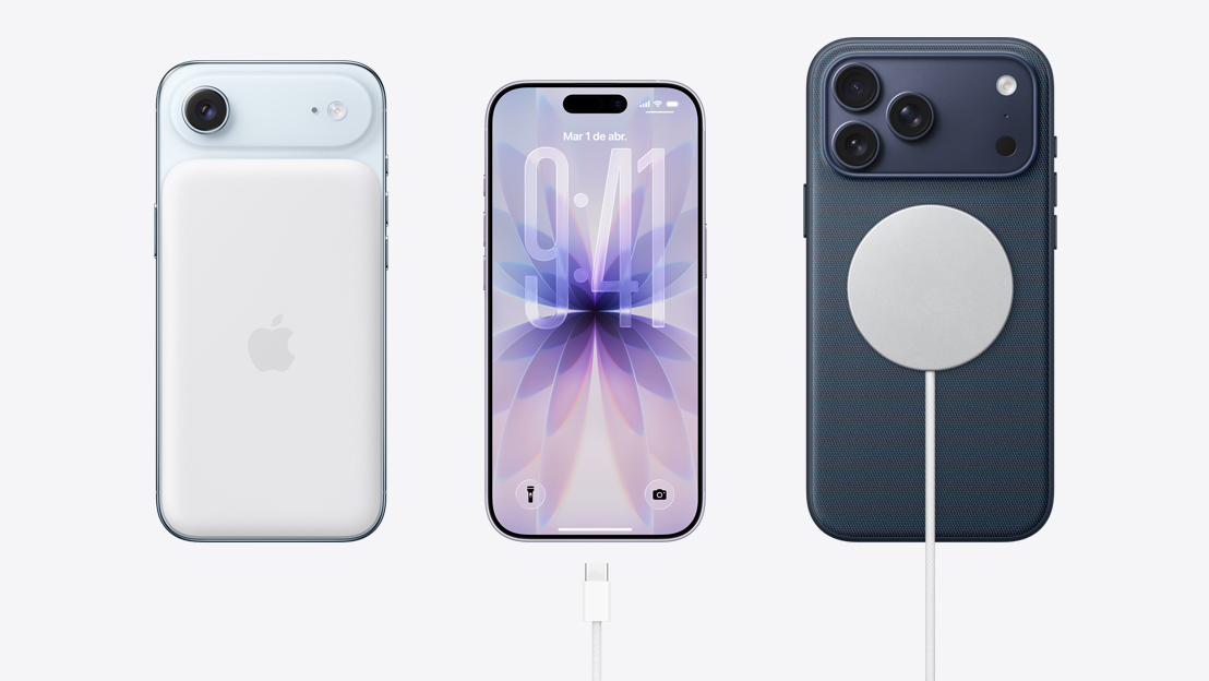 Lado a lado. Parte posterior de un iPhone Air con batería MagSafe acoplada, parte frontal de un iPhone 17 con dise?o todo pantalla, cable de carga USB-C cerca de un puerto de carga, parte posterior de un iPhone 17 Pro con cable de carga MagSafe acoplado
