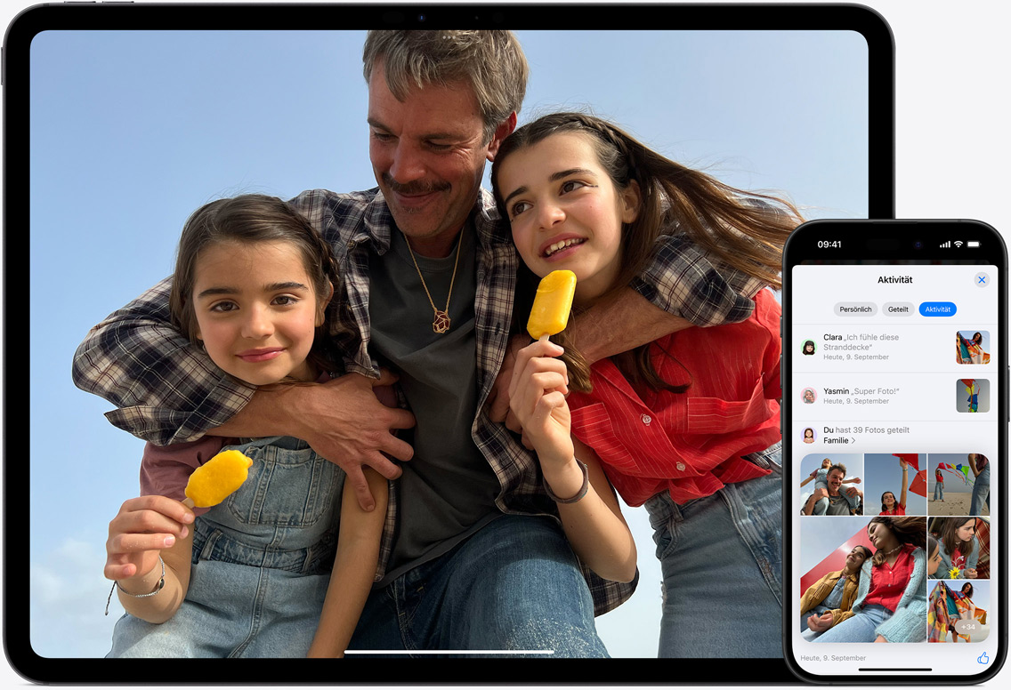 iPad und iPhone Displays mit iCloud Fotos, auf denen ein Vater mit seinen beiden T?chtern am Strand zu sehen ist