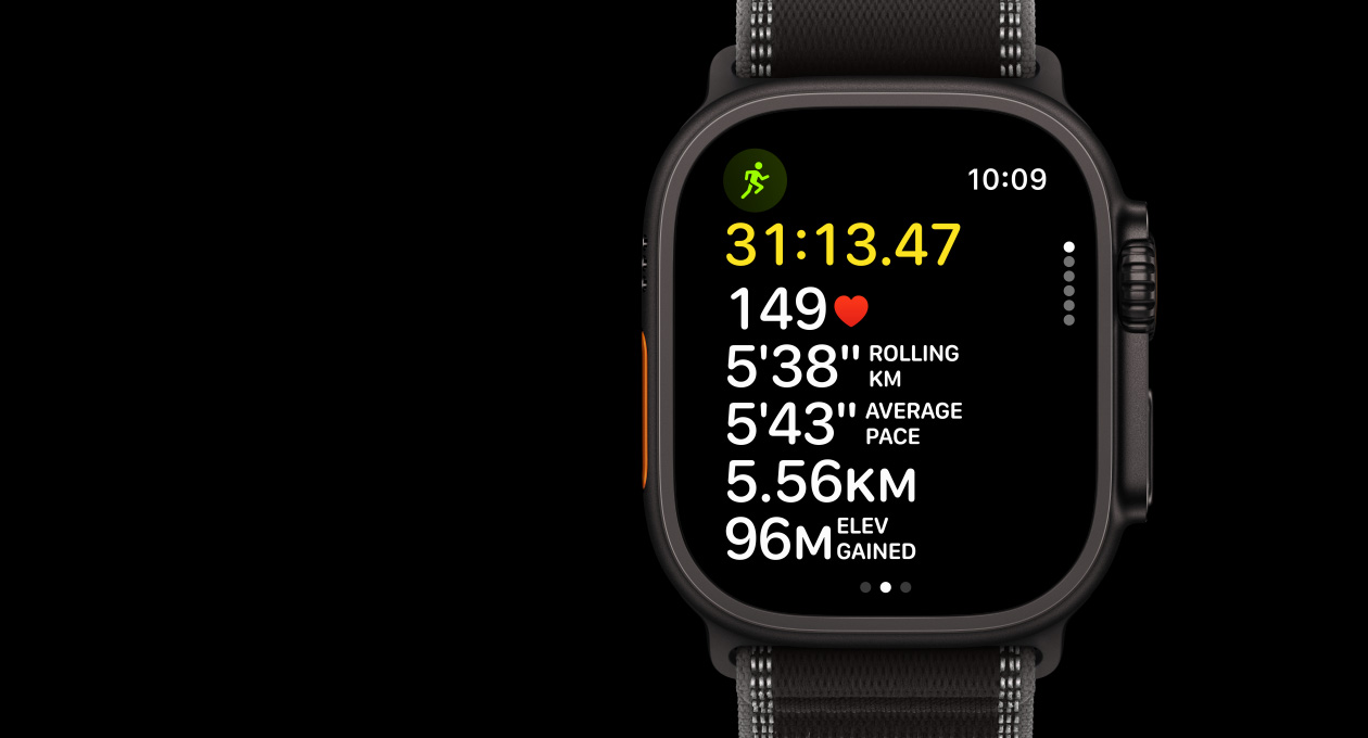 Apple Watch Ultra 3, μα?ρο χρ?μα, κ?σα απ? τιτ?νιο, app Προπ?νηση, Υπα?θριο Τρ?ξιμο, εξωτερικ? αριστερ? πλα?ν? ?ψη, κουμπ? Εν?ργεια?, εξωτερικ? δεξι? πλα?ν? ?ψη, Digital Crown, πλευρικ? κουμπ?, λουρ?κι, Trail Loop, μα?ρο/ανθρακ? χρ?μα