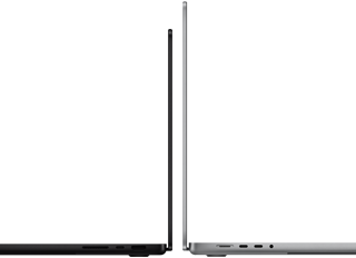 14 un 16 collu MacBook Pro līdzās, parādot izmēru at??irību un uzsverot to, cik plānas ir ierīces