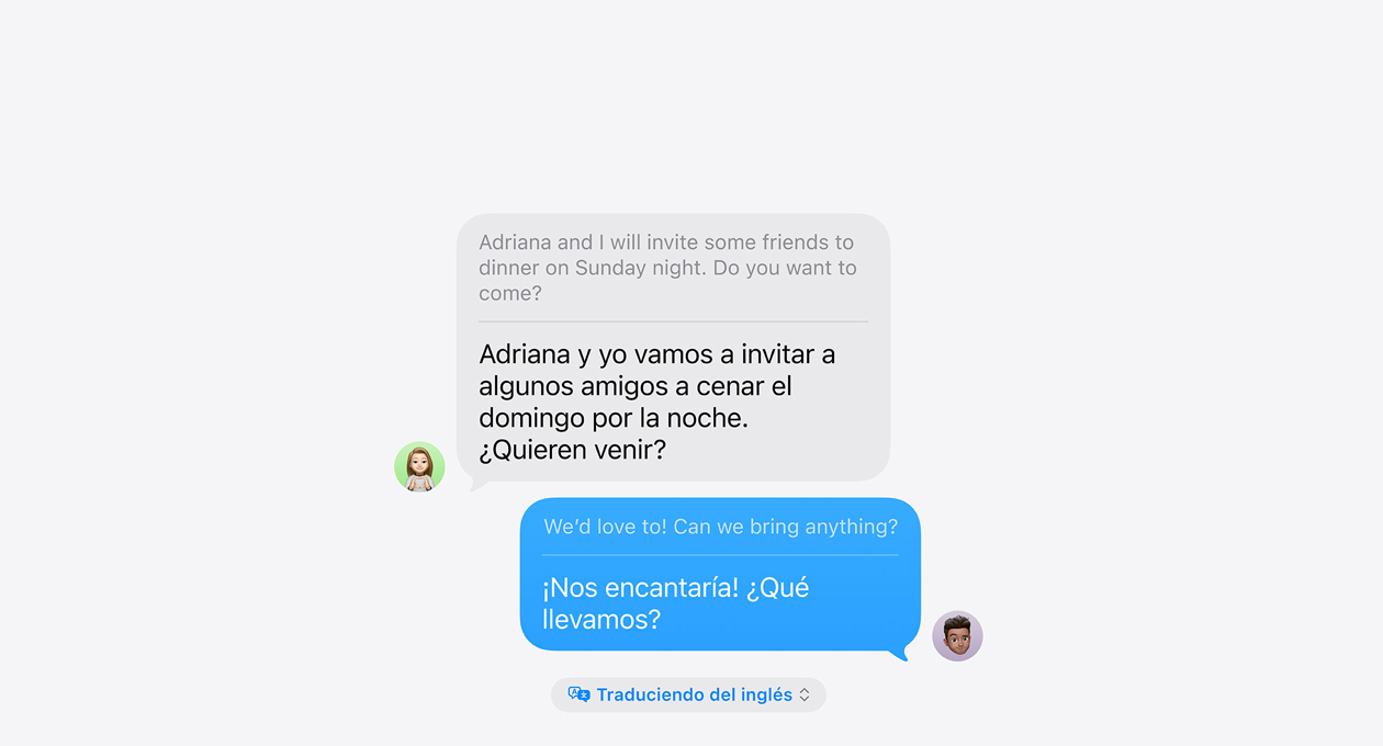 Traducción en Vivo en Mensajes, con el mensaje “Adriana y yo vamos invitaremos a algunos amigos a cenar el domingo por la noche. ?Quieren venir?” traducido automáticamente del inglés.