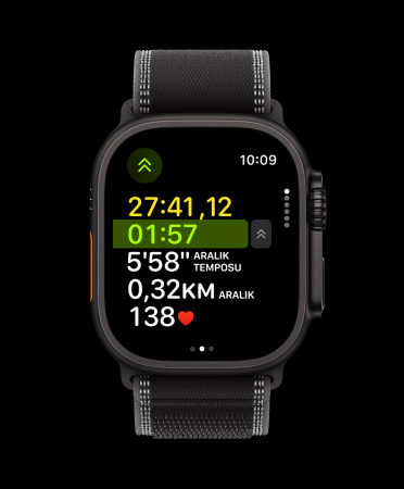 Apple Watch Ultra 3, siyah renk, titanyum kasa, ko?u antrenman?, sonraki aral?k