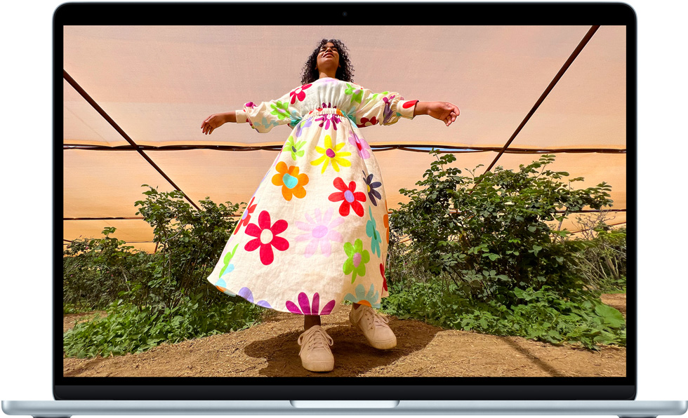 MacBook Air’in rengarenk Liquid Retina ekran? g?steriliyor