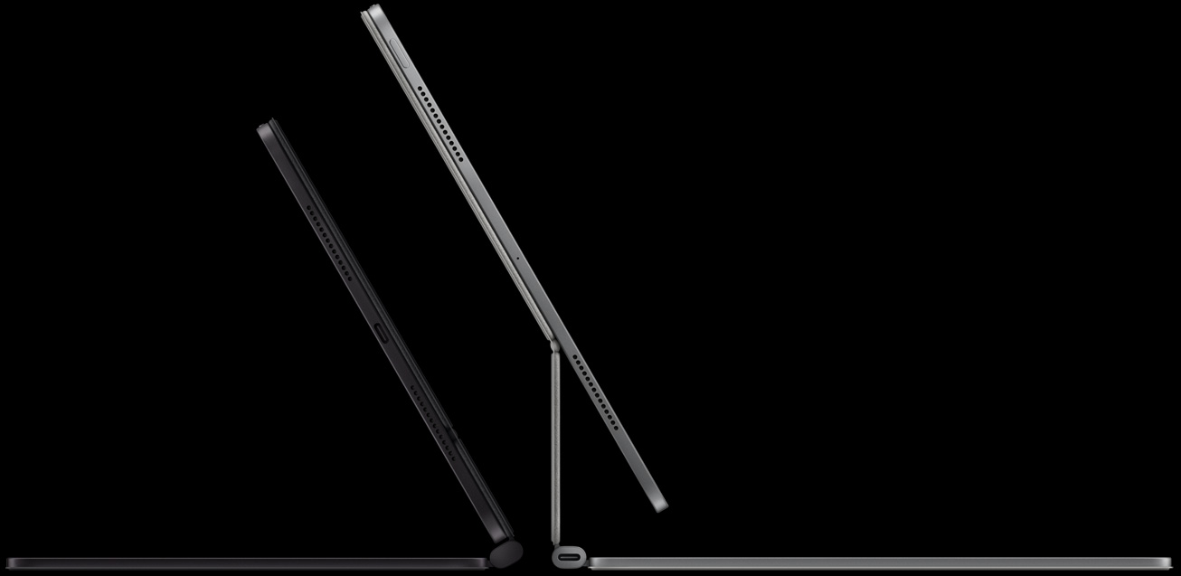2 iPad Pro fixés à un Magic Keyboard, à gauche : iPad Pro, vue latérale, noir sidéral, micros, fixé à un Magic Keyboard, vue latérale, noir sidéral, profil fin, iPad Pro incliné à 45 degrés, à droite : iPad Pro, vue latérale, argent, micros, fixé à un Magic Keyboard, vue latérale, argent, iPad Pro incliné à 45 degrés montrant le design suspendu de type cantilever du clavier et le connecteur USB?C