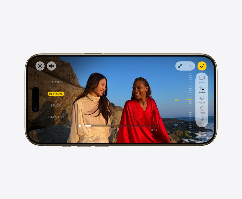 iPhone Air, fra forsiden, proff video med Lydmiks-funksjon i bruk