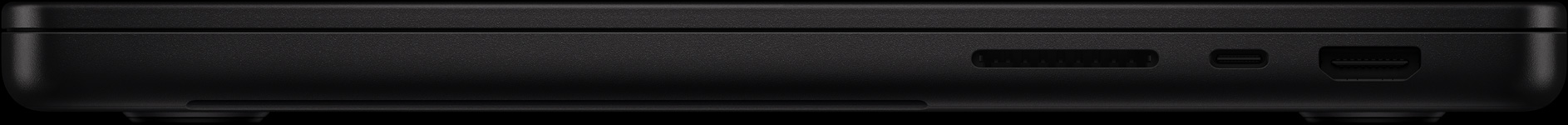 C?té droit : SDXC, port Thunderbolt et port HDMI